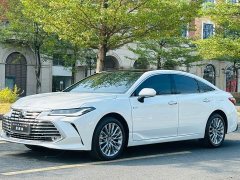 Toyota Avalon Hybrid 2.0L Luxury - ფოტო 1