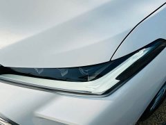 Toyota Avalon Hybrid 2.0L Luxury - ფოტო 11