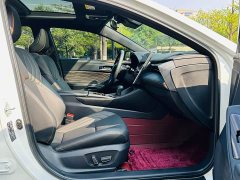 Toyota Avalon Hybrid 2.0L Luxury - ფოტო 17
