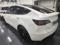 Tesla Model Y Facelift Rear-Wheel Drive - photo 4