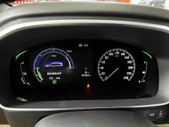 Honda Odyssey 2.0L e:HEV Luxury - ფოტო 10