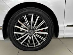 Honda Odyssey 2.0L e:HEV Luxury - ფოტო 14