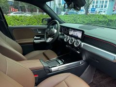 Mercedes-Benz GLB 220 Dynamic - ფოტო 12