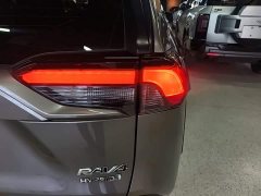 Toyota RAV4 Hybrid 2.5L E-CVT AWD Elite - photo 7