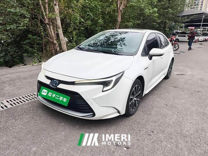 Toyota Corolla Intelligent Hybrid Dual-Engine 1.8L Luxury Edition - car from China
