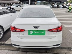 Volkswagen Jetta VA3 1.5L Manual Entry-Level - ფოტო 5