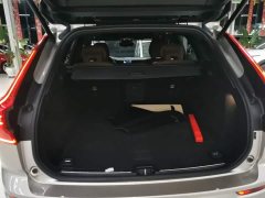 Volvo XC60 B5 AWD Smart Remote Luxury Edition - ფოტო 18
