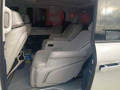 Buick GL8 New Energy Luxe Premium 7-Seater - photo 16