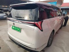 Buick GL8 New Energy Luxe Premium 7-Seater - photo 6