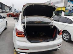 Ford Fiesta 1.5L Automatic Diamond Edition - ფოტო 8