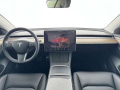 Tesla Model 3 Rear-Wheel Drive - фото 11