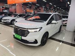 Honda Odyssey 2.0L e:HEV Sharp Radiance Edition - photo 1