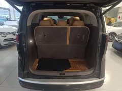 Denza D9 DM-i 970 AWD Flagship - ფოტო 18