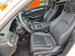 Honda Accord 260TURBO Luxury Edition - photo 12