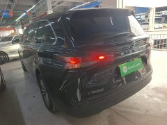 Toyota Sienna 2.5L Hybrid Comfort Edition - ფოტო 4