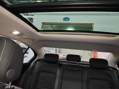 Volkswagen Magotan 330TSI DSG Advance - photo 17