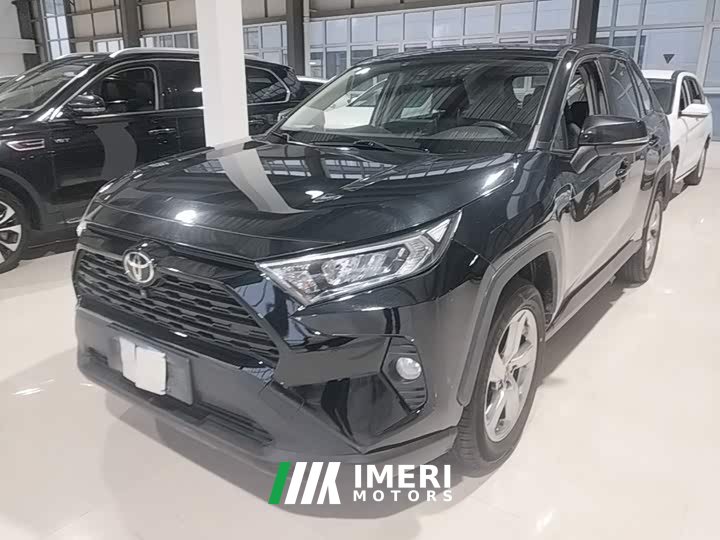 Toyota RAV4 2.0L CVT FWD Fashion Plus - car from China