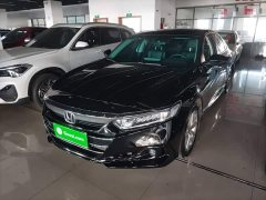 Honda Accord 260TURBO Luxury Edition - фото 1
