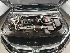 Honda Accord 260TURBO Luxury Edition - фото 19