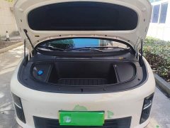 Li Auto i6 Four-Wheel Drive Standard Edition - ფოტო 19