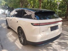 Li Auto i6 Four-Wheel Drive Standard Edition - ფოტო 4
