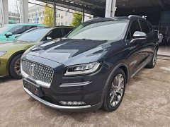 Lincoln Explorer 2.0T AWD Elite - ფოტო 1