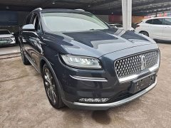 Lincoln Explorer 2.0T AWD Elite - ფოტო 3