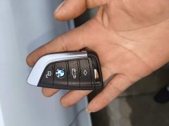 BMW 3 Series 325i M Sport Night Edition Package - ფოტო 8