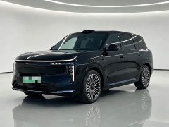 IM Motors Zhiji LS8 52 Max Tech Flagship 5-Seater - photo 1