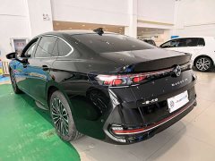 Volkswagen Magotan 380TSI DSG Prestige Edition with Grand Magotan Package - photo 3