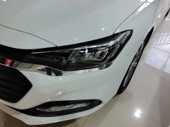 Chevrolet Cruze 320 Automatic Comfort Edition - ფოტო 4
