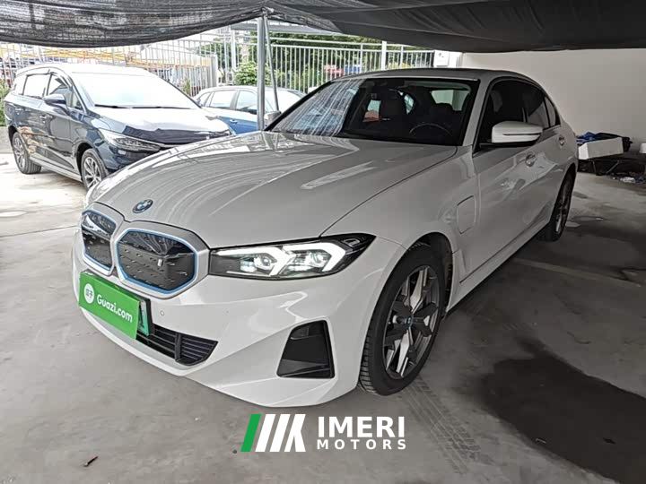 BMW i3 eDrive 35 L