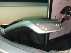 Tesla Model Y Rear-Wheel Drive - ფოტო 13