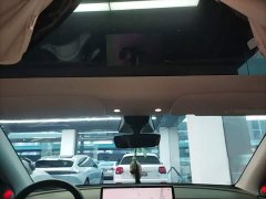 Tesla Model Y Rear-Wheel Drive - ფოტო 17