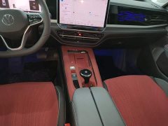 Volkswagen Passat Pro 380TSI Starry Sky Dragon Prestige Edition - photo 13