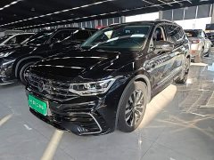 Volkswagen Tiguan L 330TSI Automatic FWD R-Line Comfort Edition - фото 1