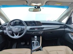 Buick GL6 323T Hybrid Connected Luxury - ფოტო 12