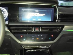 FAW Red Flag HS5 Facelift 2.0T Smart Connected Premium AWD - фото 12