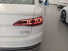 Volkswagen Bora 200TSI DSG Comfort Edition - ფოტო 7