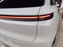 Li Auto L6 Pro Smart Refresh Edition - ფოტო 7