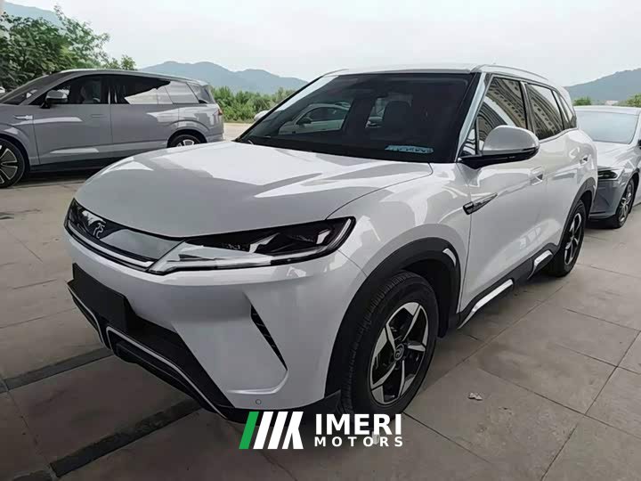 BYD Yuan UP 401KM Leading Edition - автомобиль из Китая