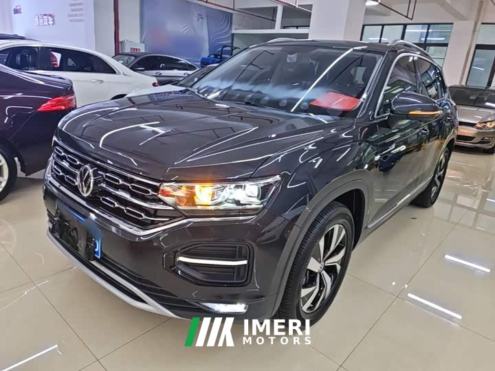 Volkswagen Taos 330TSI FWD Luxury Smart Connected Edition - автомобиль из Китая