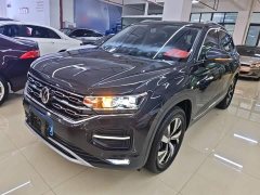 Volkswagen Taos 330TSI FWD Luxury Smart Connected Edition - фото 1