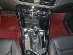 Volkswagen Taos 330TSI FWD Luxury Smart Connected Edition - фото 13