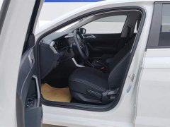Volkswagen Polo Plus 1.5L Automatic Joyful Edition - ფოტო 9