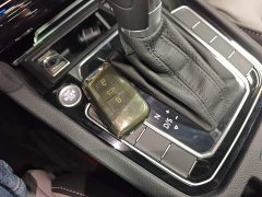 Volkswagen Magotan 2 Million Units Commemorative Edition 330TSI DSG Leading Version - photo 8