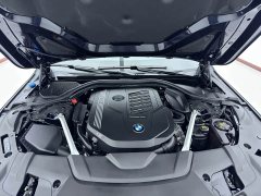BMW 7 Series 740Li Premier M Sport Package - photo 18
