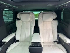 Lexus LM 300h Four-Seat Royal Edition - ფოტო 7