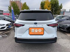 Toyota Sienna 2.5L Hybrid Comfort Edition - photo 10