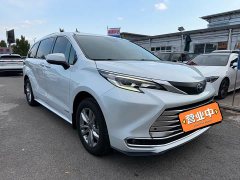 Toyota Sienna 2.5L Hybrid Comfort Edition - photo 3